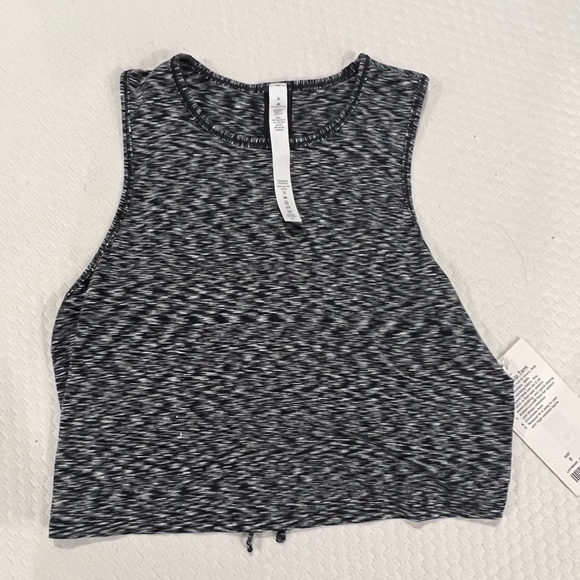 LULULEMON Cinch Me Up tank NWT - Picture 2 of 2